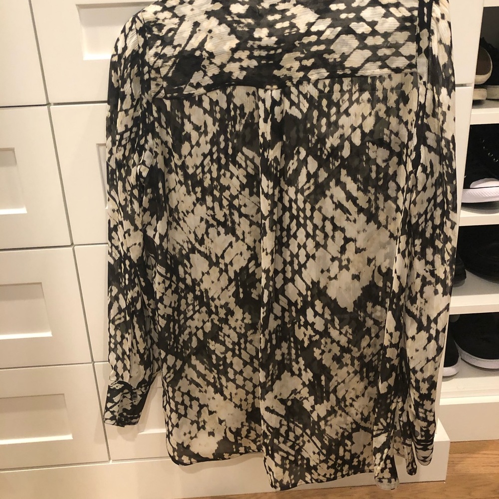 Vince Printed Chiffon Button If Front Blouse - image 2